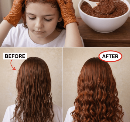 Goodbye to harmful dyes! Discover the Indian secret that covers your gray hair and leaves your hair strong and shiny Goodbye to harmful dyes! Discover the Indian secret that covers your gray hair and leaves your hair strong and shiny