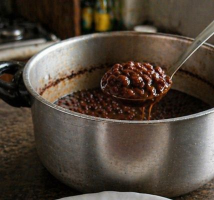 Is Eating Beans Every Day Good or Bad? Benefits, Risks, and Expert Insights Is Eating Beans Every Day Good or Bad? Benefits, Risks, and Expert Insights