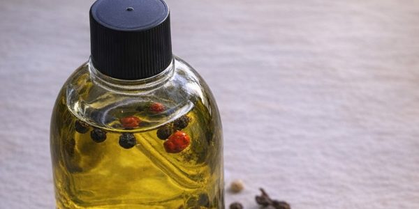 Extra Virgin Olive Oil with Turmeric and Ginger