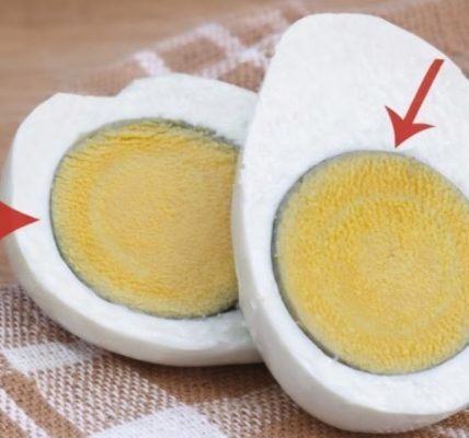 5 Types of Eggs That May Harm Your Health (If You Eat Them the Wrong Way)