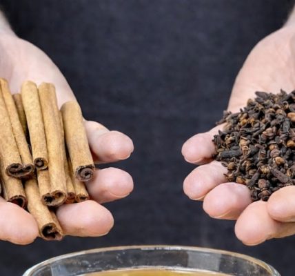 A simple drink that can help control diabetes, high blood pressure, and improve blood circulation – no medication needed 👇 A simple drink that can help control diabetes, high blood pressure, and improve blood circulation – no medication needed 👇